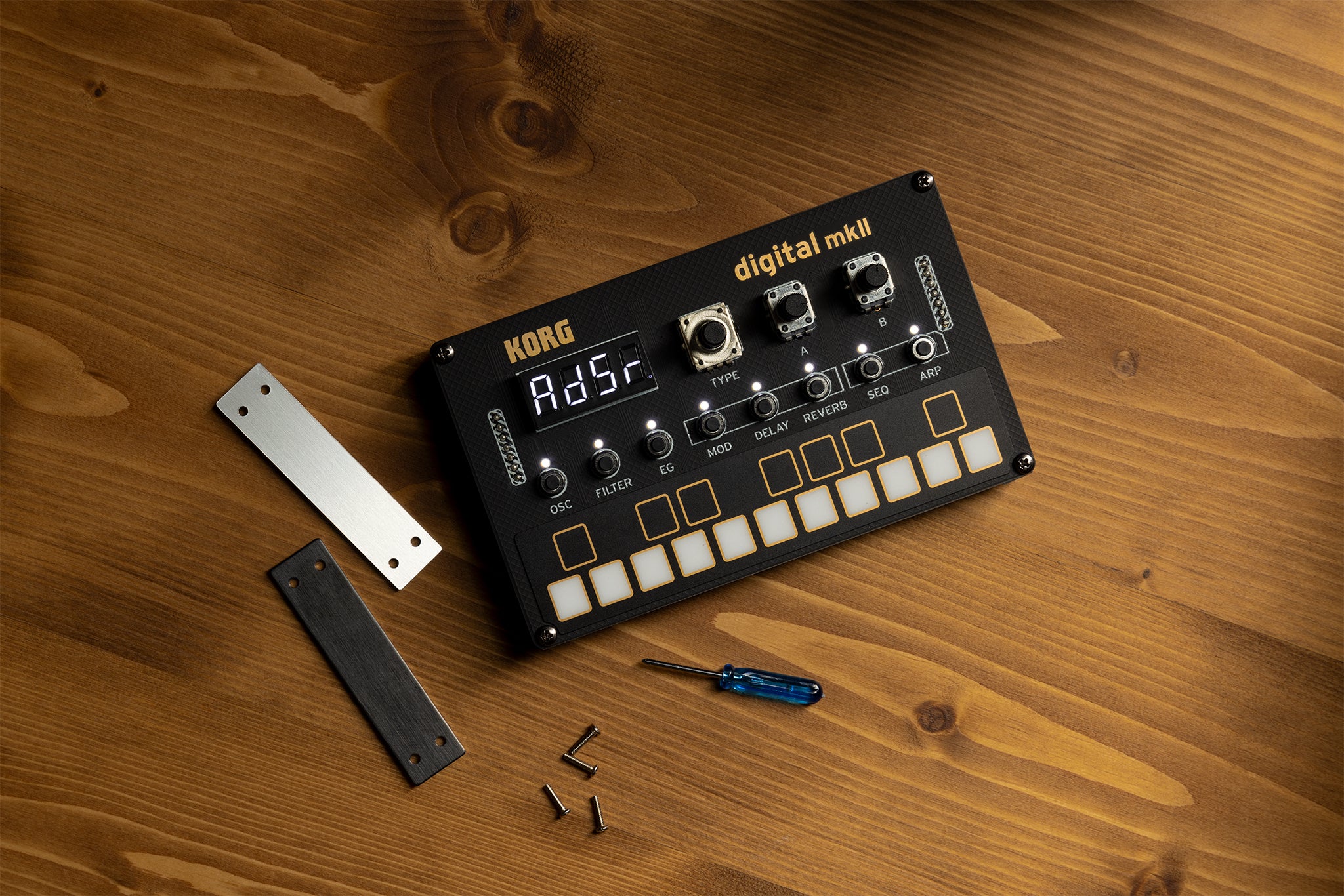 NTS-1 Programmable Synthesizer Kit mkII