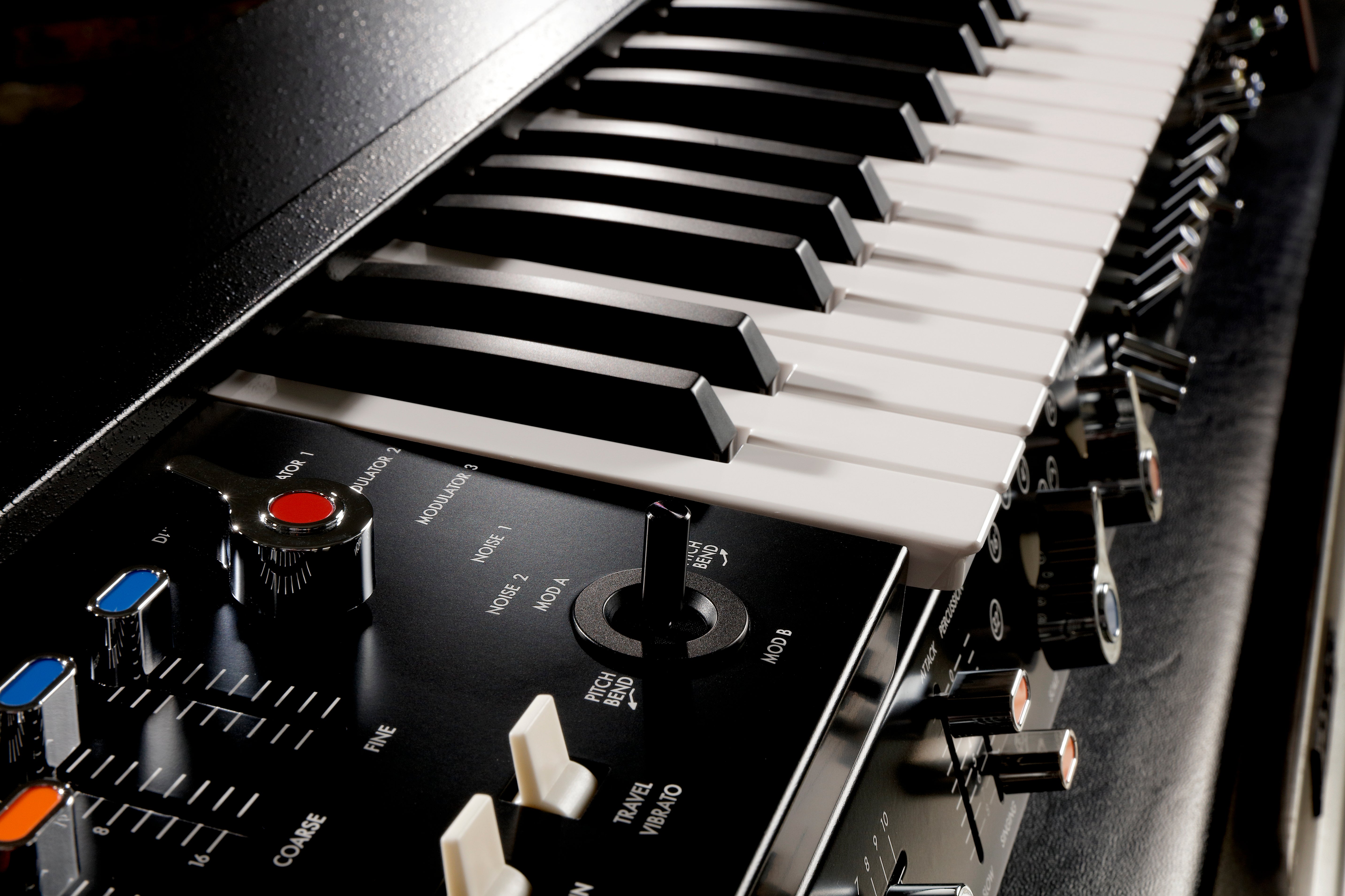 miniKORG 700FS Synthesizer