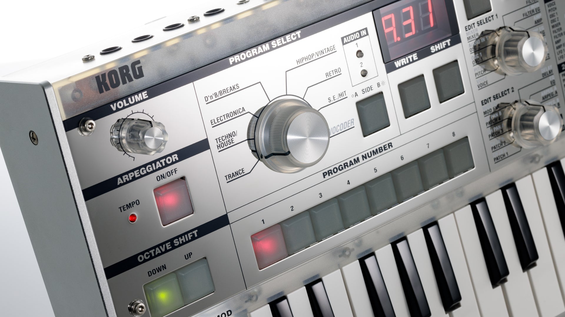 KORG microkorg synthesizer