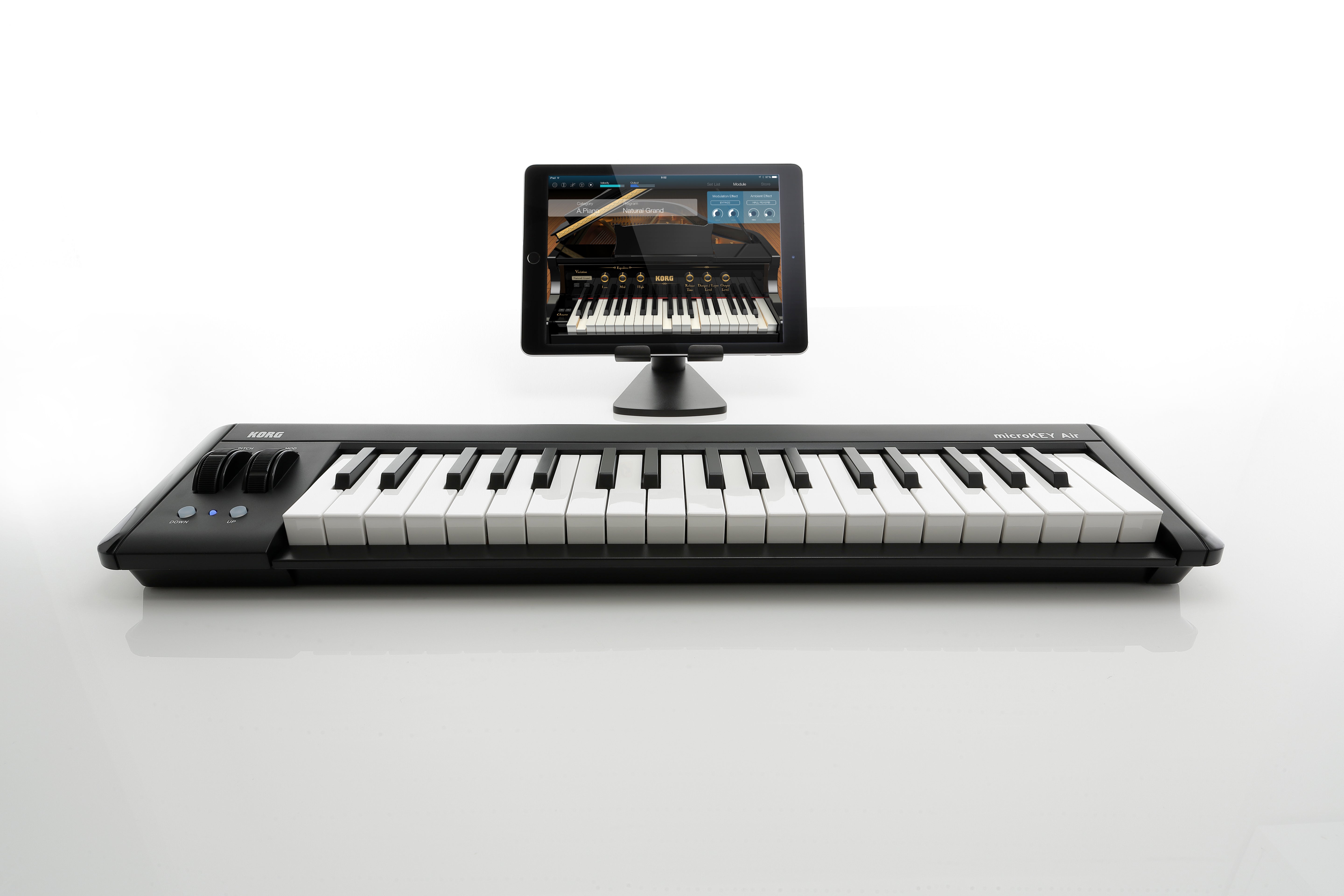 microKEY Air - Bluetooth Keyboard Controller